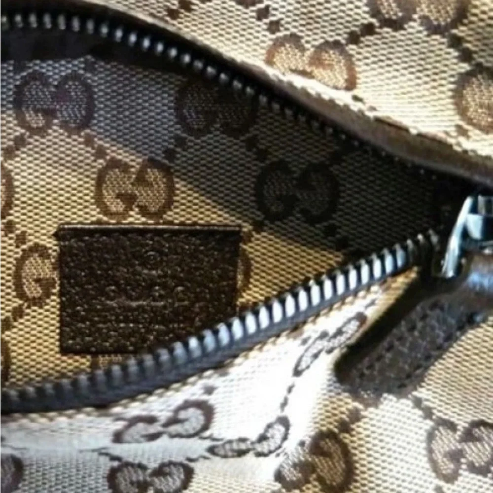 Gucci Beige and Brown Belt Bag - Picture 7 of 10